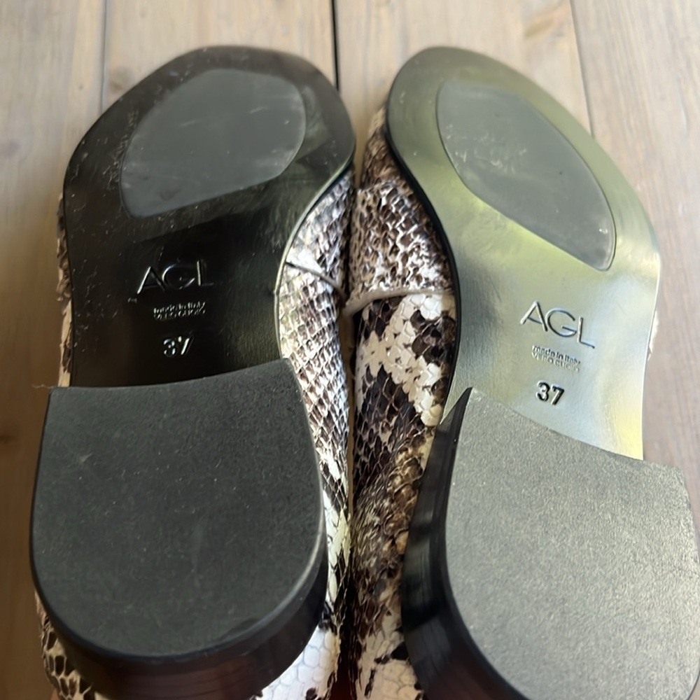New. AGL Python Animal Print Slip On Loafers in Brown / Cream Size EU 37, US 7 - Picture 6 of 13